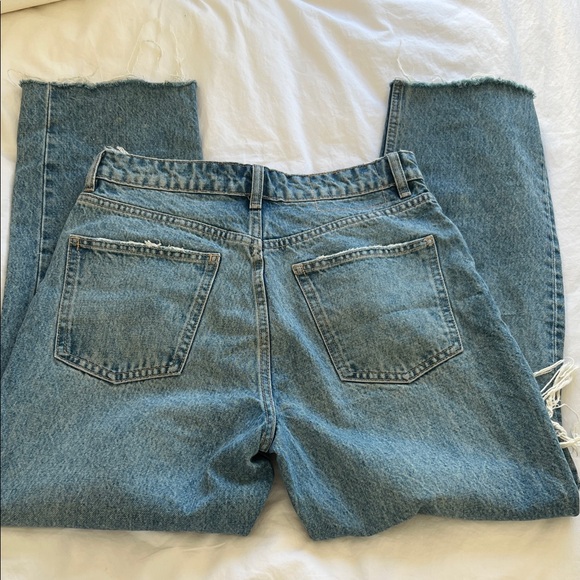 Zara Ripped Jeans - Picture 4 of 5